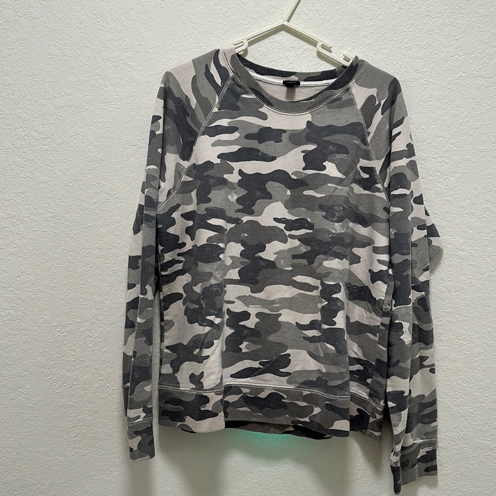 Women’s J Crew XL sweatshirt. Camouflage color.